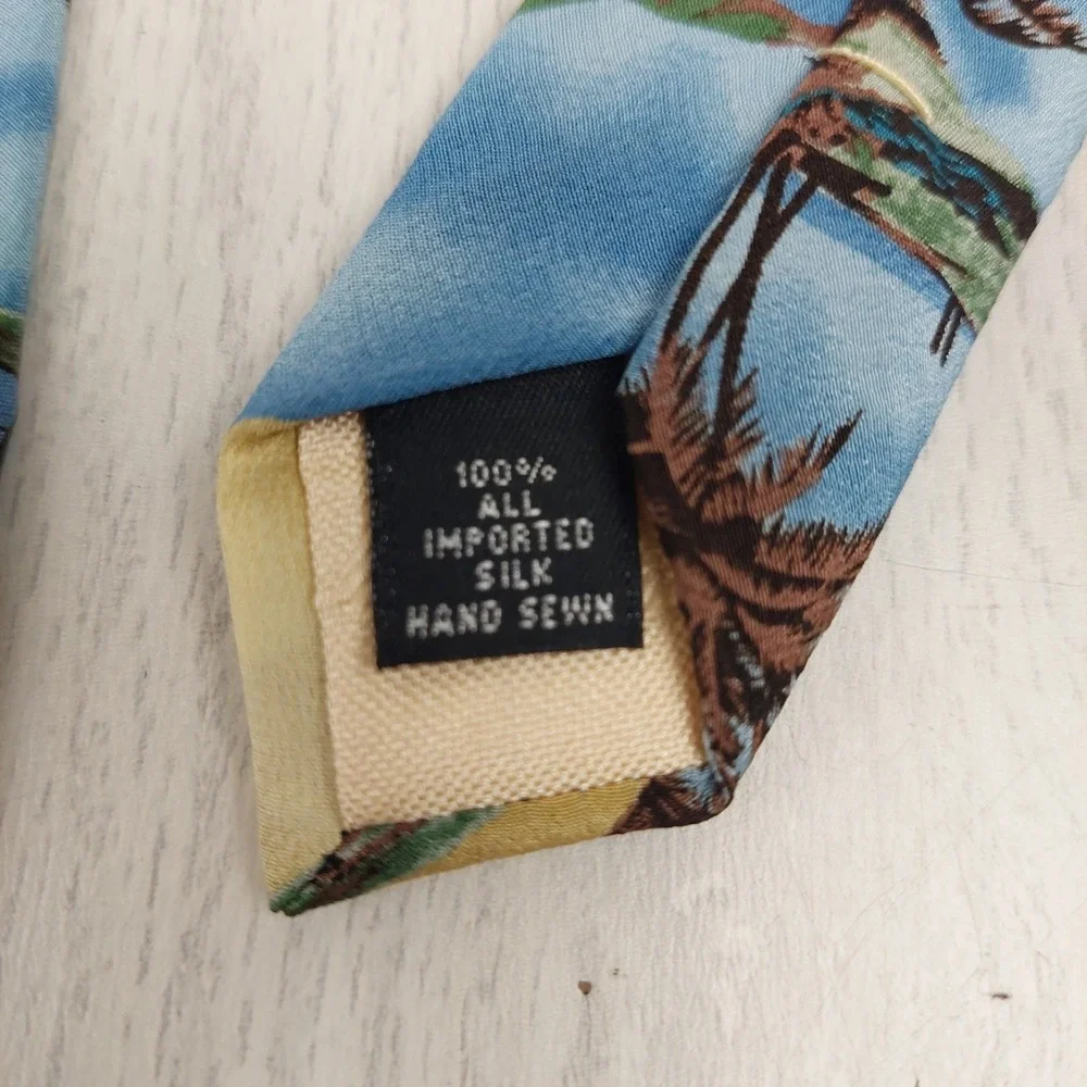 Tommy Bahama Necktie Tie‎ Silk Tropical Palm Tree Hawaiian Beach Vacation Travel